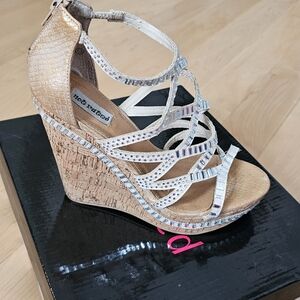 Not Rated Beautiful Strappy Wedges